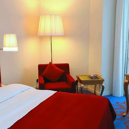 Radisson Red Brussels 4* Ixelles